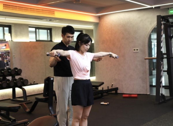 YY易游体育：私教健身大势所趋一炼私教自由健身平台引领未来(图2)