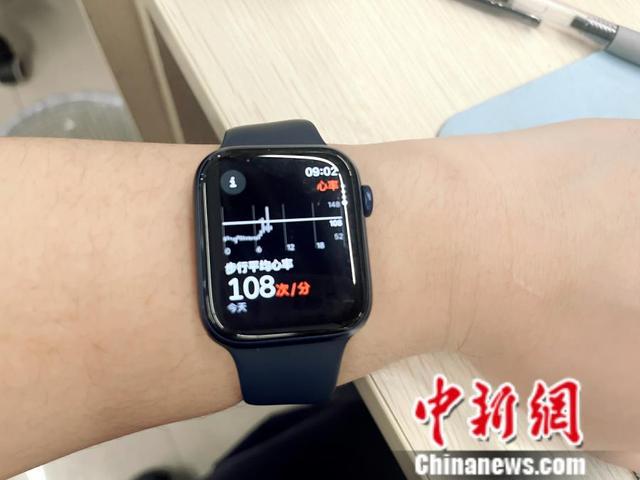 中新健康丨80后面对健康危机：买保险、上科技……(图2)