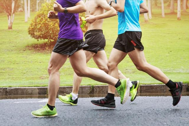 每天跑5公里隔天跑10公里哪个锻炼效果好？瘦身更快？(图4)