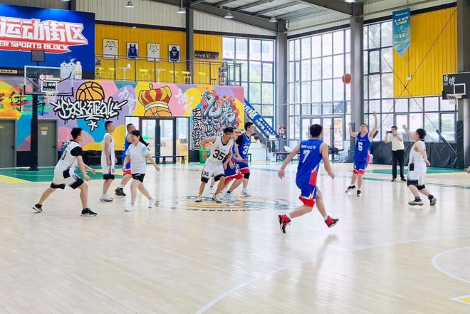 YY易游体育：五一乐动激情飞扬——中国二冶湖南分公司职工运动会热血开赛(图2)