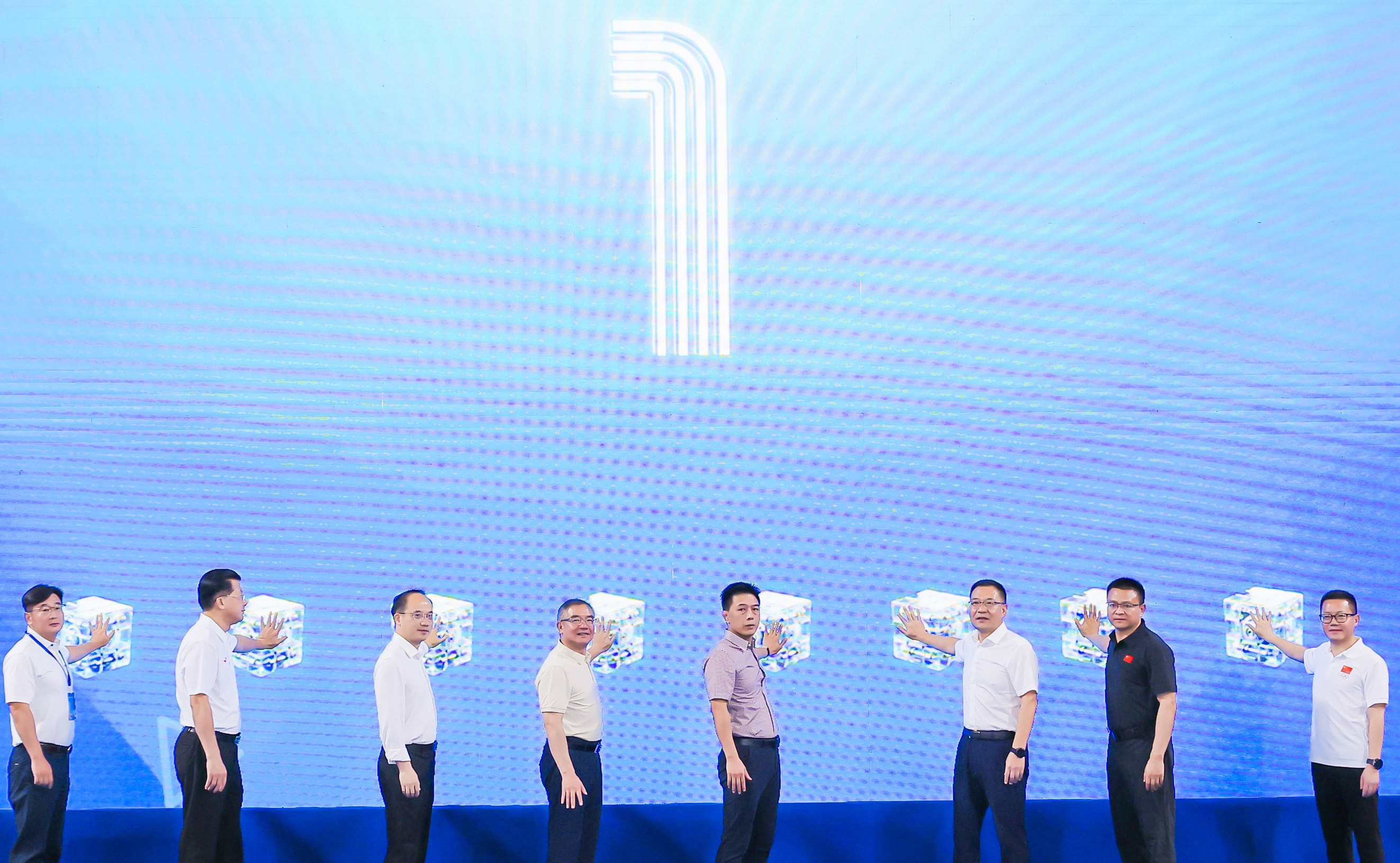 YY易游体育：2025年中国魔方运动巡回赛系列活动（汕头站）开赛(图1)