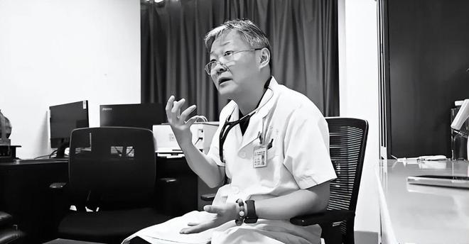 湘雅二医院主任唐浩去世！仅53岁24小时在医院曾放弃保送机会(图5)