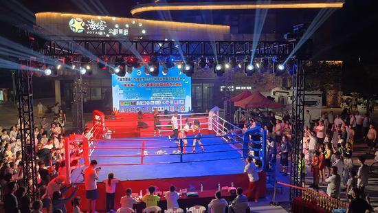 YY易游体育：赛事搭台商业唱戏蓝谷以多元化产业布局构建优秀营商环境(图2)