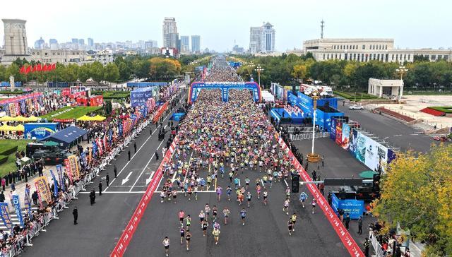 2025黄河口（东营）马拉松举办(图1)