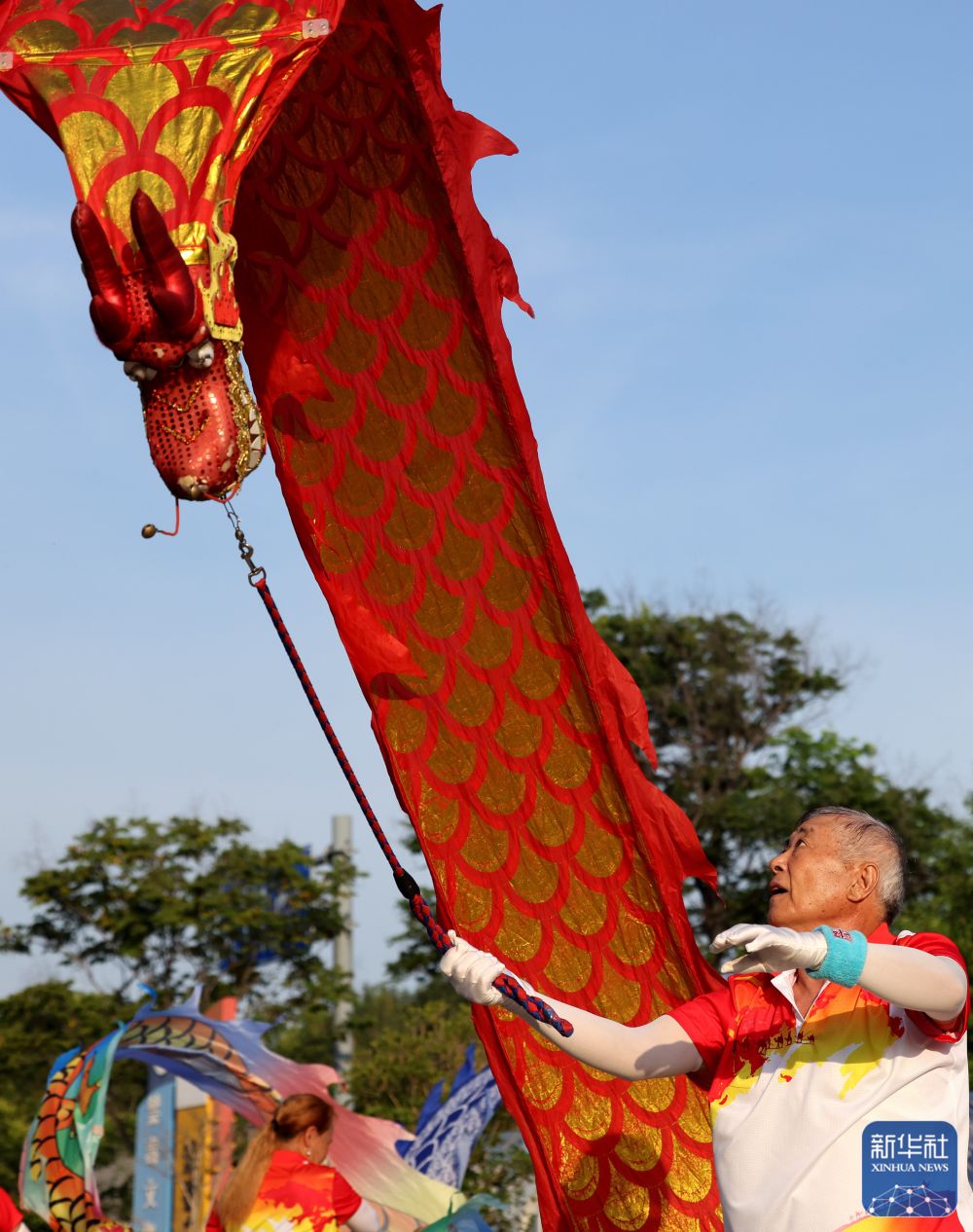迎接“全民健身日”