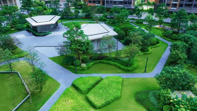 YY易游体育：⏳发布新世界星辉售楼处发布：王炸引爆楼市(图5)