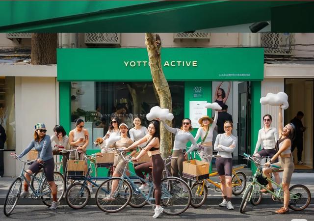 YY易游体育：90后老板抓住“身材焦虑”从亏损千万到年销5亿(图1)